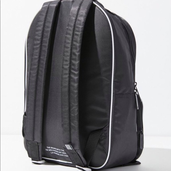 NWT Adidas Original Classic Backpack Black White - Picture 3 of 8